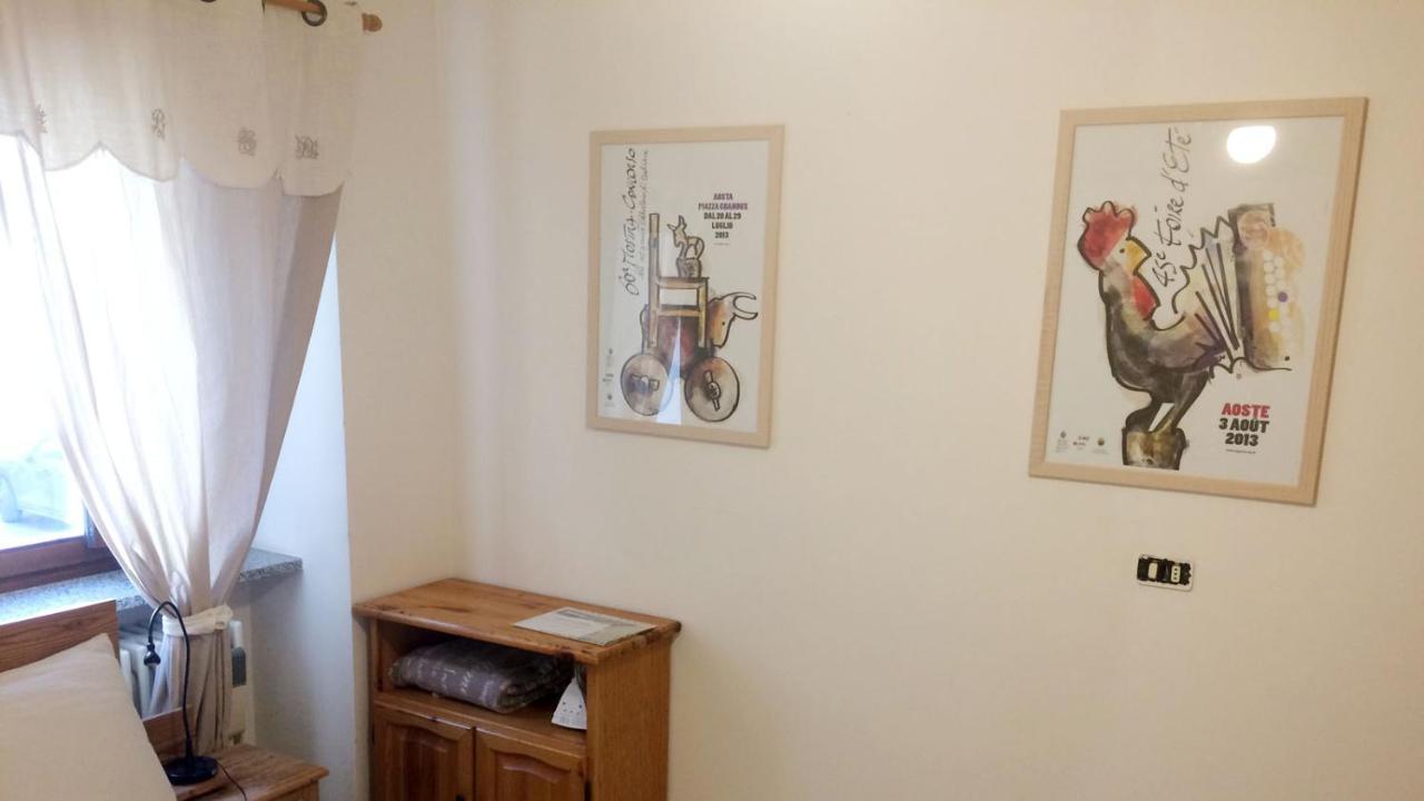 Apartmán Le Joli Coin Du Passage Aosta Exteriér fotografie